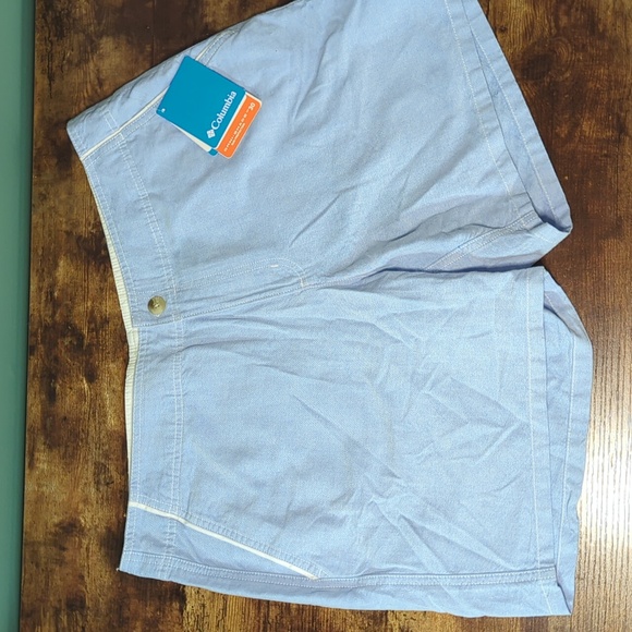 NWT- Columbia Solar Fade Walking Shorts - Picture 3 of 9